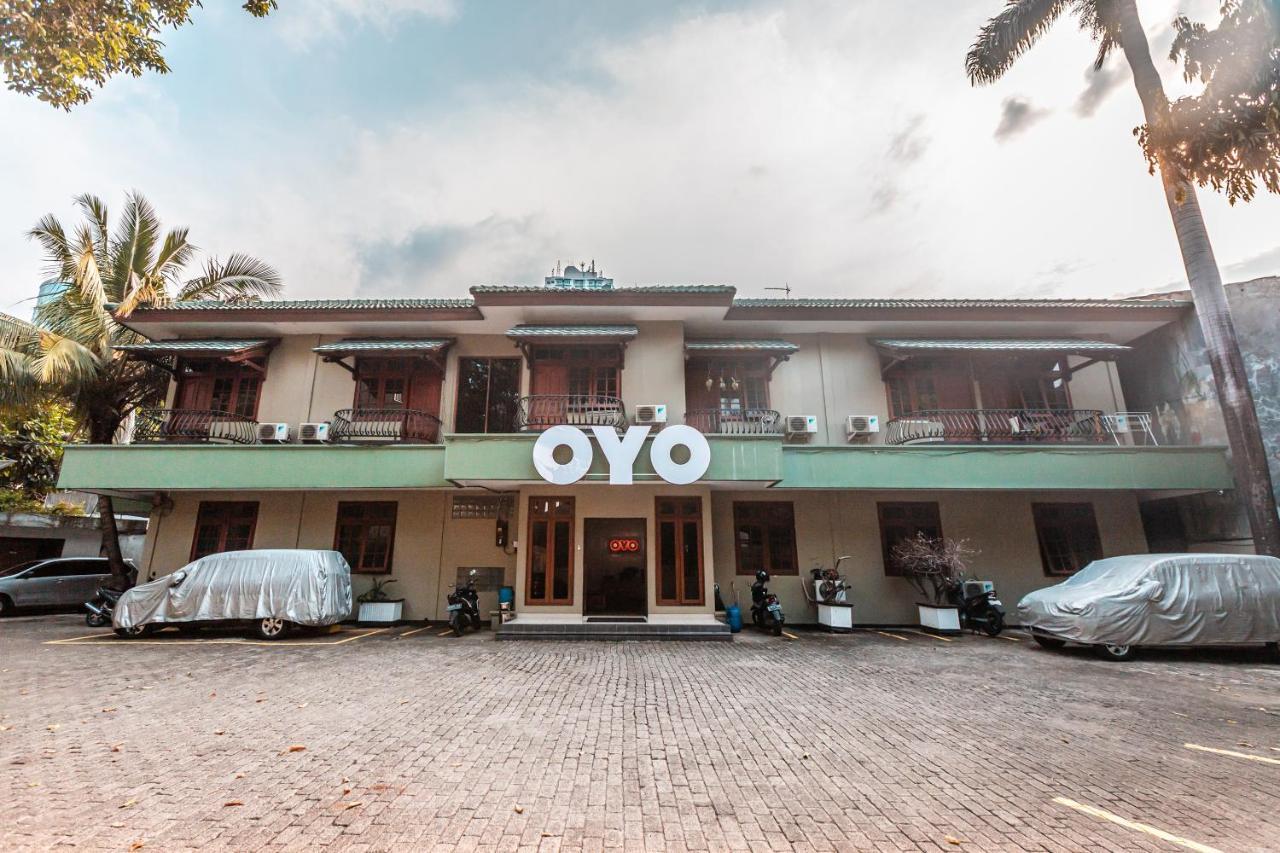 Oyo 1990 Kost Kuningan Executive Boading House Setiabudi Jakarta Eksteriør bilde