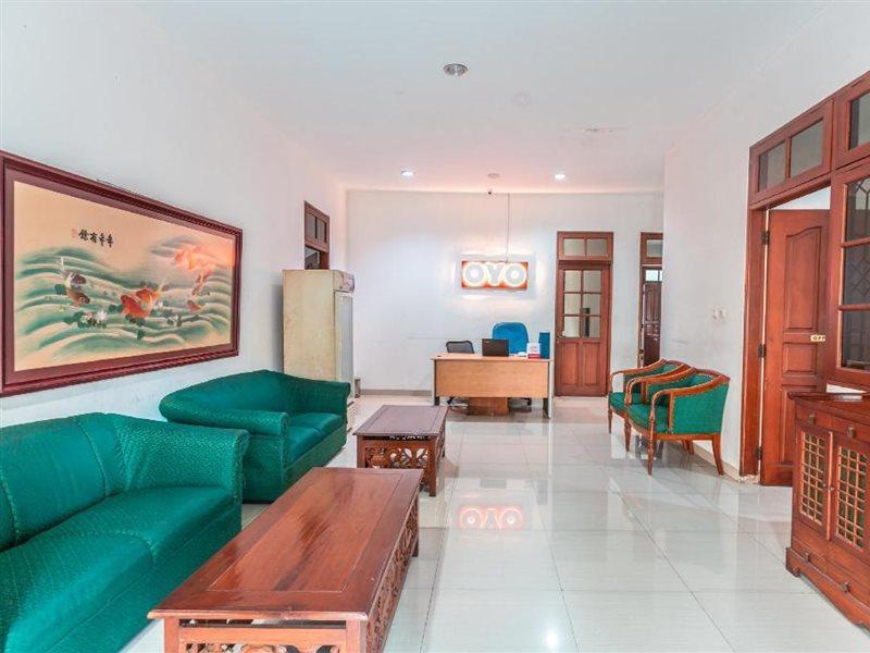 Oyo 1990 Kost Kuningan Executive Boading House Setiabudi Jakarta Eksteriør bilde